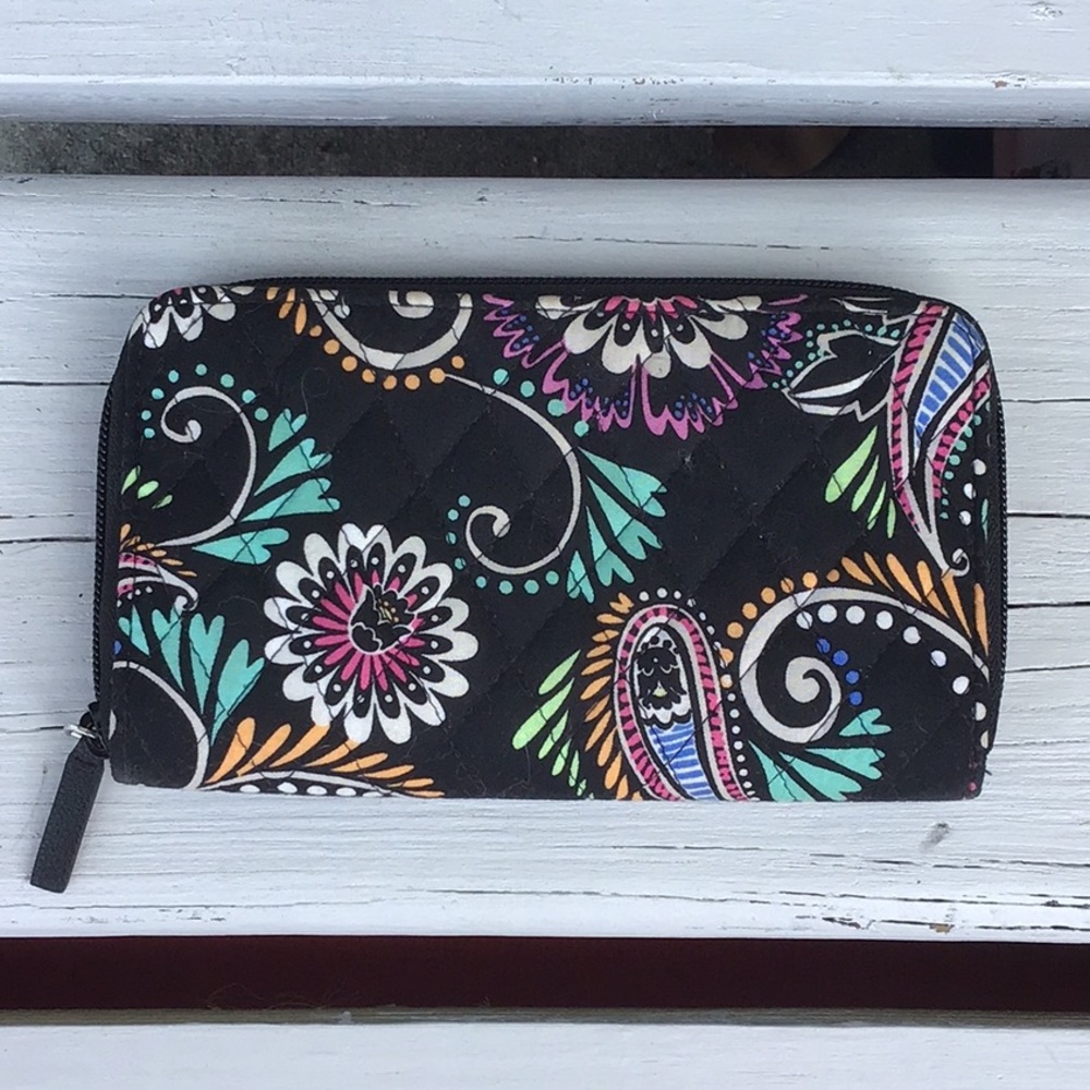 Vero Bradley wallet